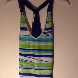 💸💸Nwot.  open back shirt offer